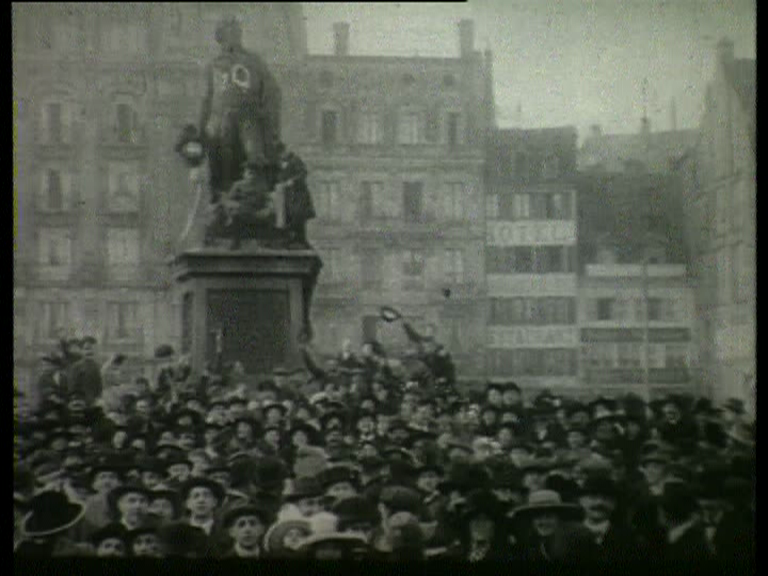 1 - L'Entre Deux Guerres - Novembre 1918