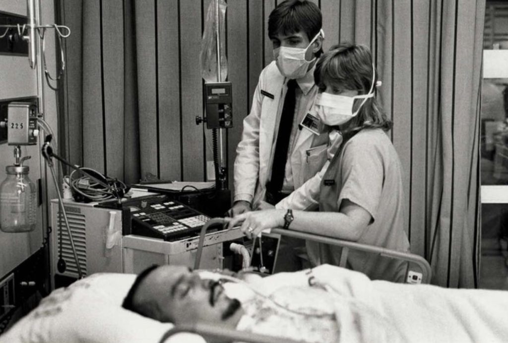 Near-death-frederick-wiseman-le-lieu-documentaire_1