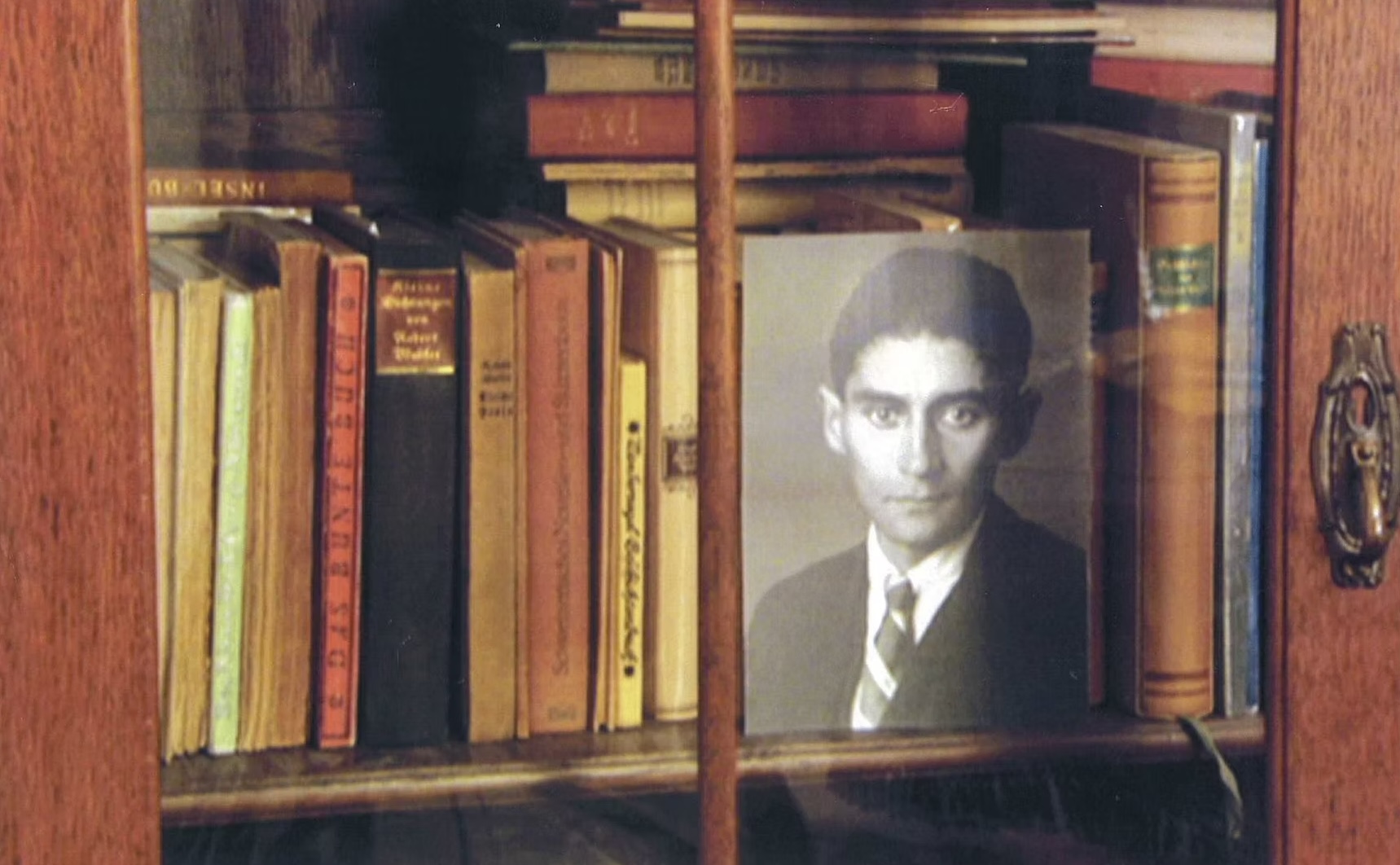 richard-dindo-Qui-était-Kafka-le-lieu-documentaire-01