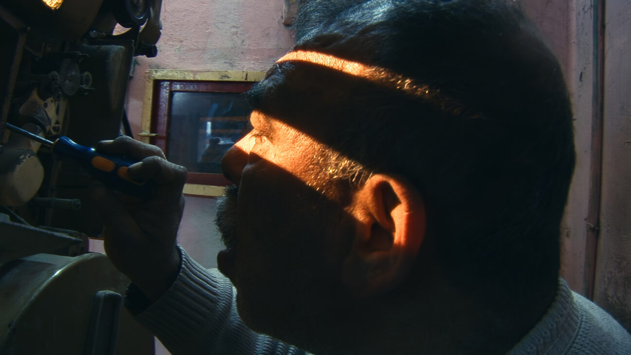 Habibi Hussein - Alex Bakri - Le Lieu Documentaire0