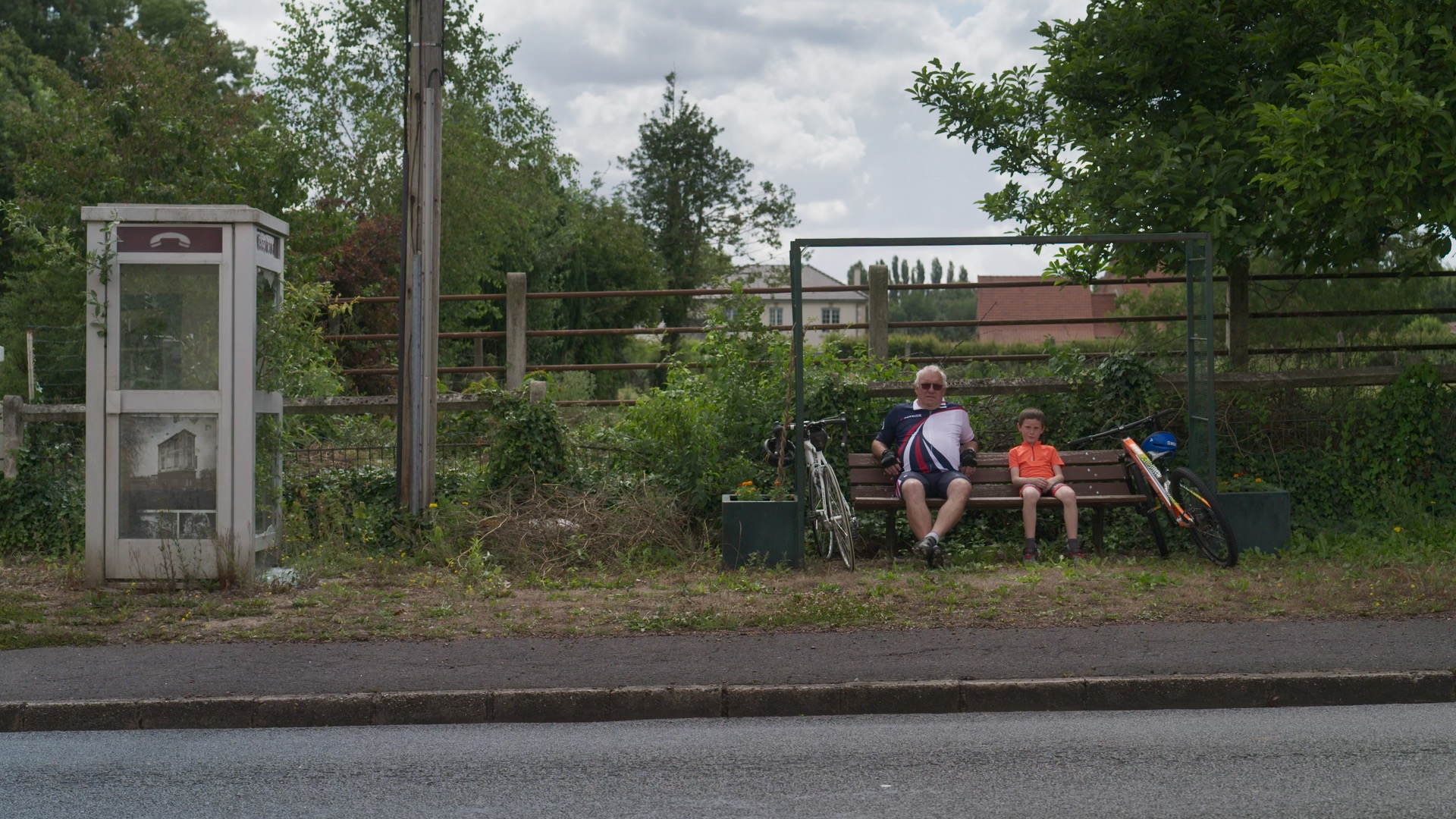 Allo-la-france-floriane-devigne-le-lieu-documentaire-3