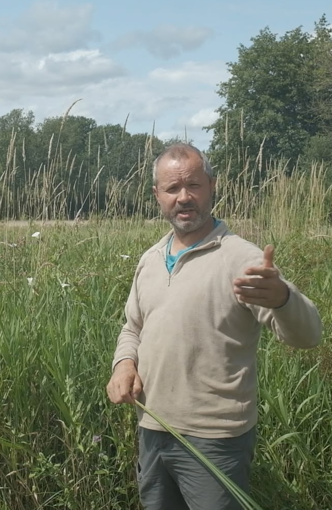 Benoît Pupier - Hugues Barrey, jardinier-éleveur- le lieu documentaire-03 aff
